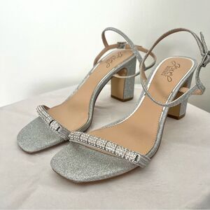 Jewel Badgley Mischka Silver Glitter Open Row Ankle Strap Sandal Heels 8.5 NWOB